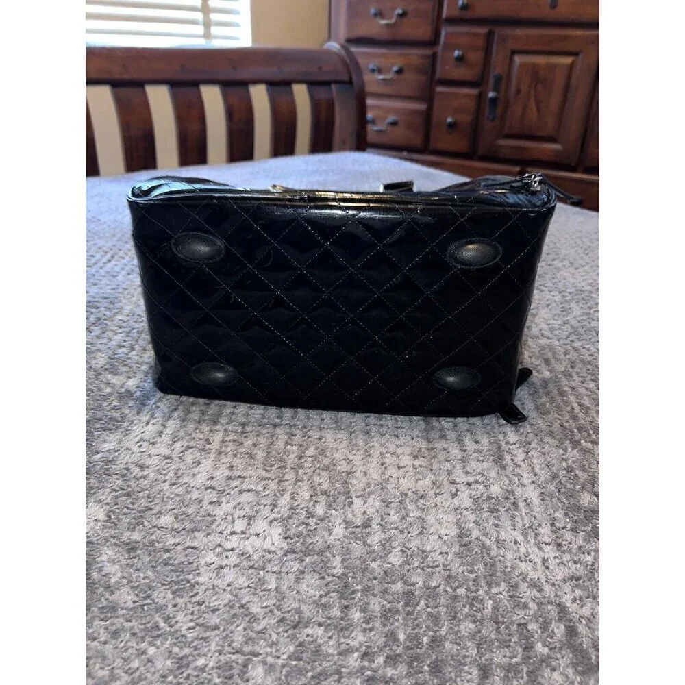 CABOODLES Black Patent Leather Carry On Makeup Bag Top Handles